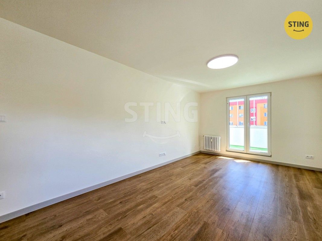 Byt 2+1 · 60 m² · V Aleji  , Karviná Ráj - 4