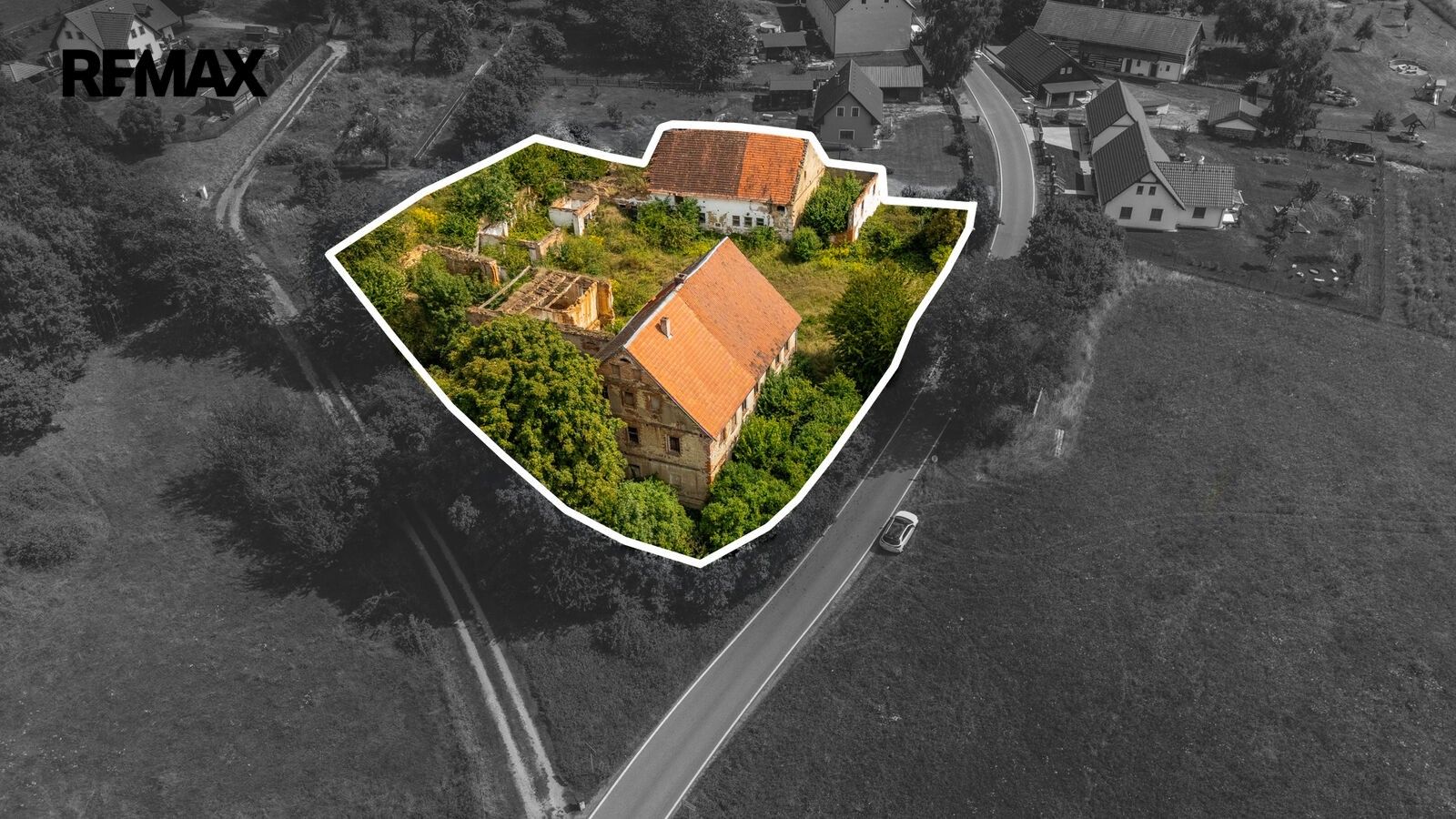 Zemědělské usedlosti, Blatce, 1 947 m² - 1