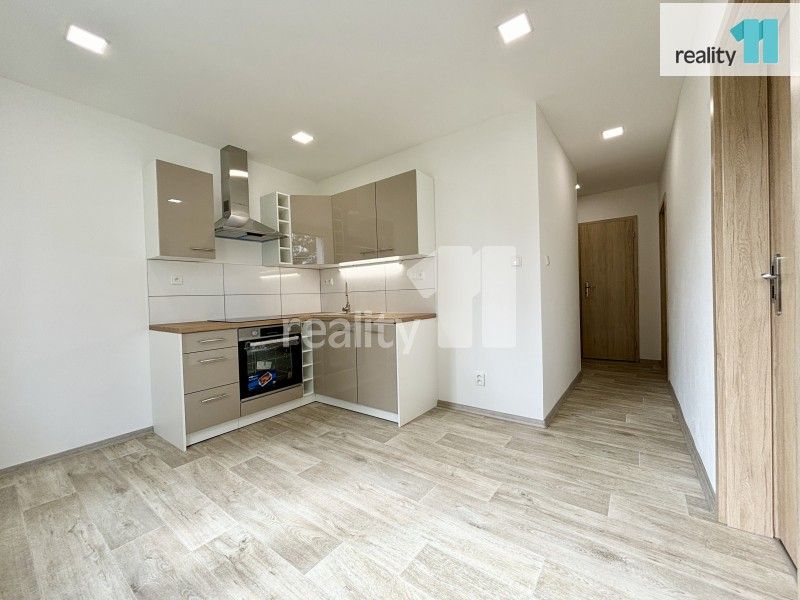 2+1, Sluneční, Nový Bor, 48 m²