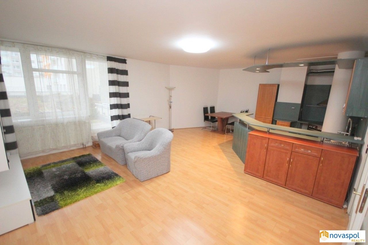 1+kk, Trnkovo náměstí, Praha, 54 m²