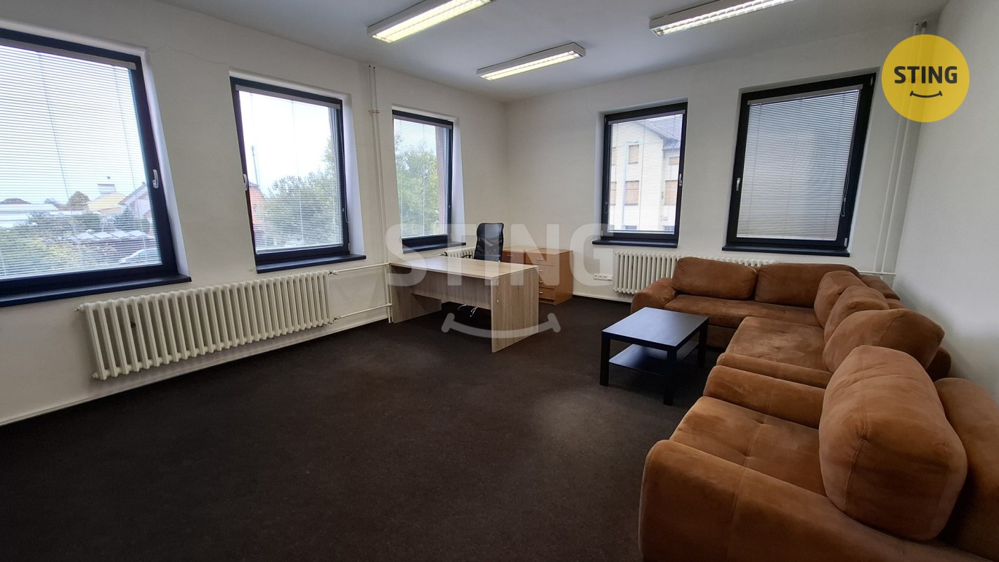 Kancelář · 22 m² · Na Drahách, Kunovice - 4