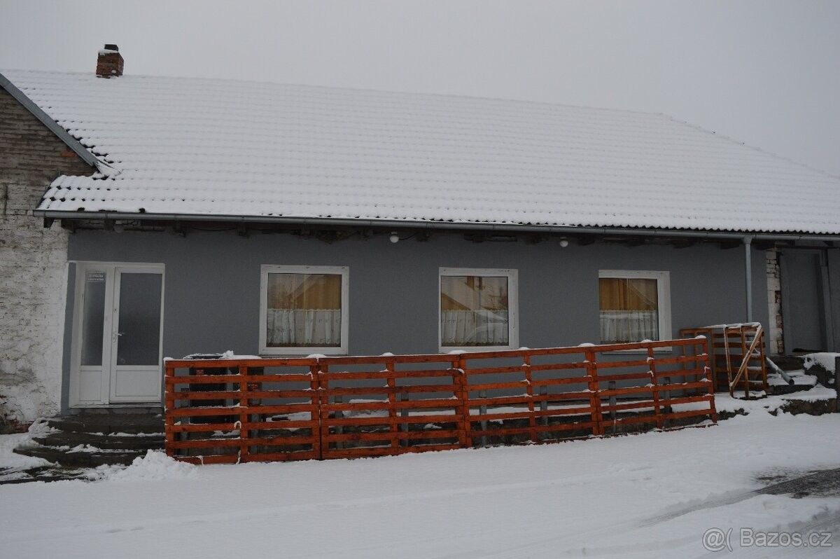 Rodinné domy, Dolní Kounice, 664 64