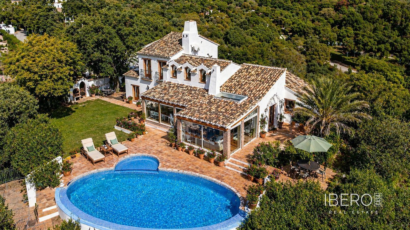 Rodinný dům, 392 m²