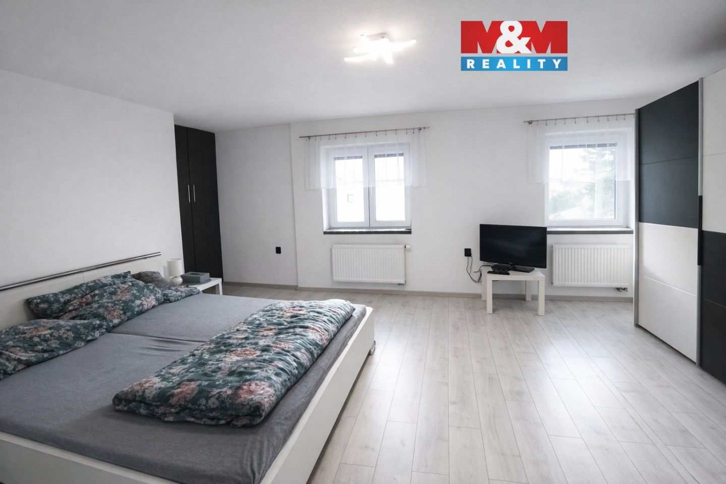 2+kk, 1. máje, Dobruška, 25 m²