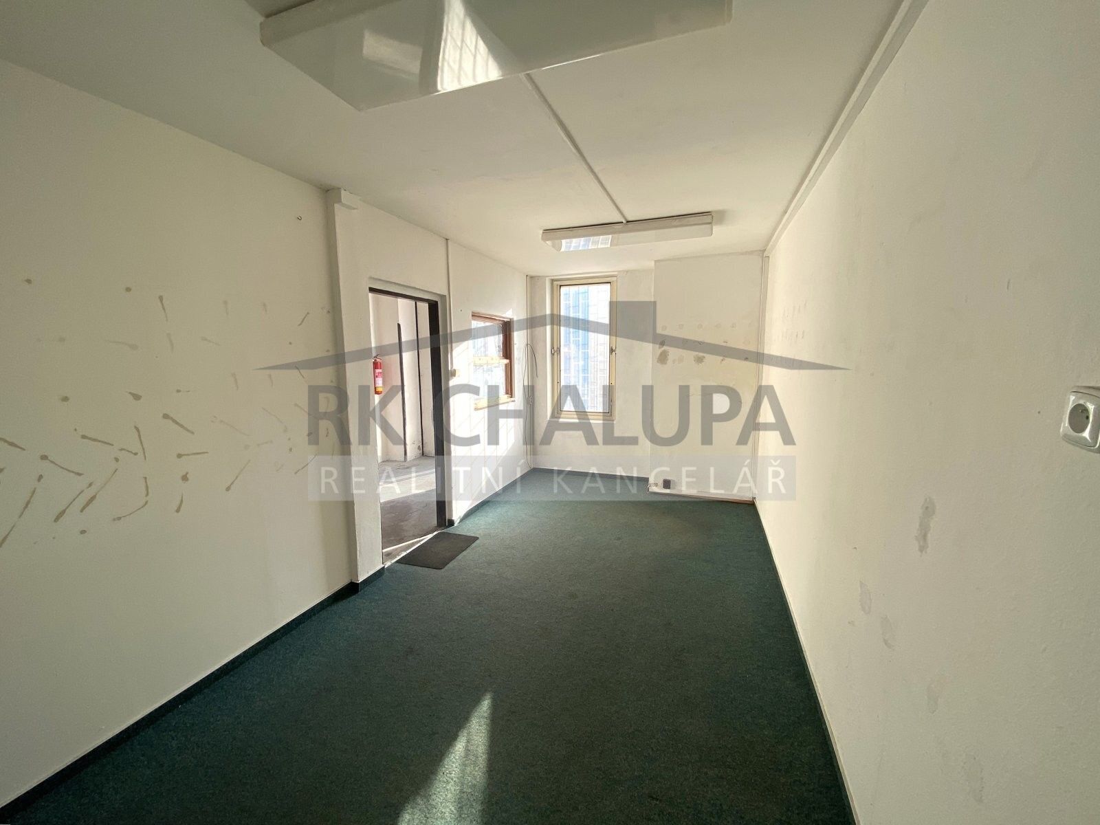 Sklady, nám. Švabinského, České Budějovice, 109 m²