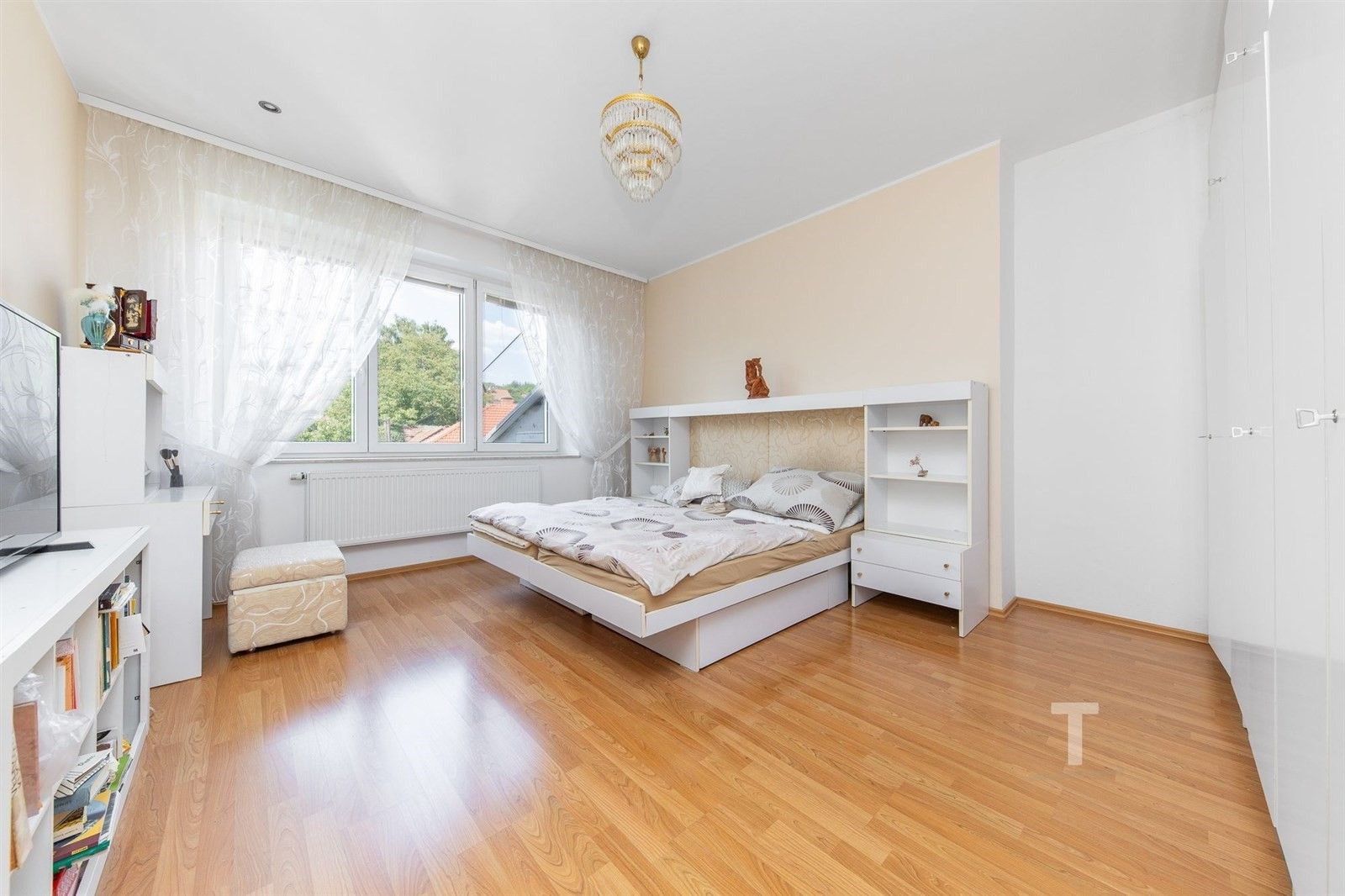 4+kk, Horní náměstí, Lysice, 179 m²