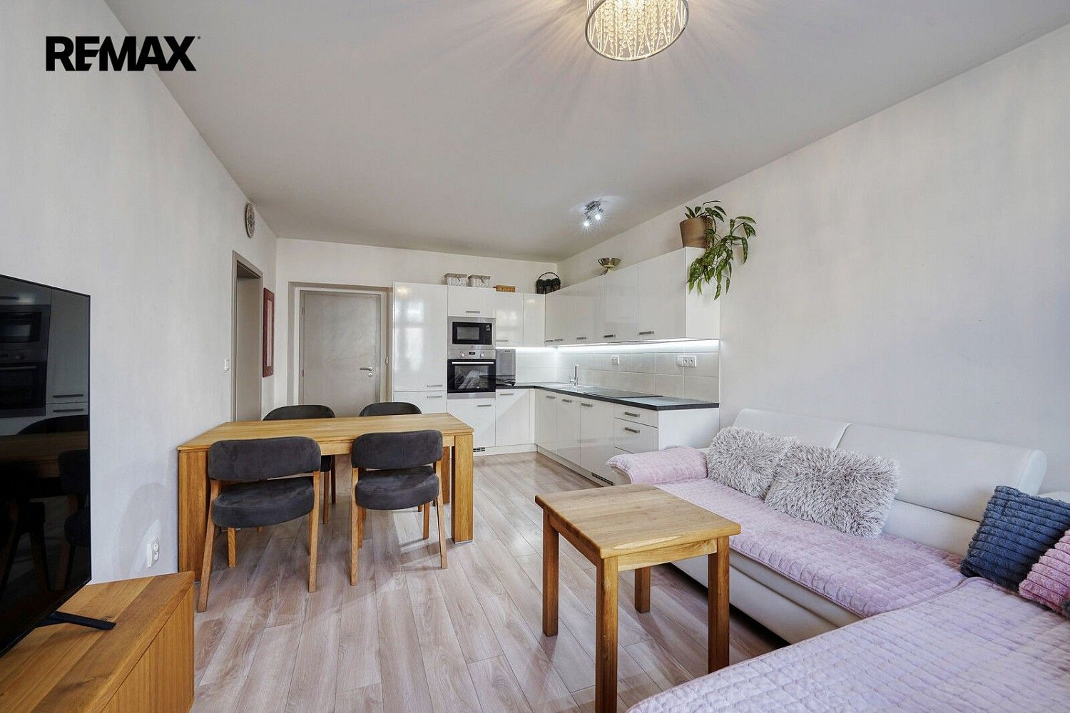 Prodej byt 3+kk - Plzeň - Lobzy, okres Plzeň-město, Plzeňský kraj, 65 m² - 5