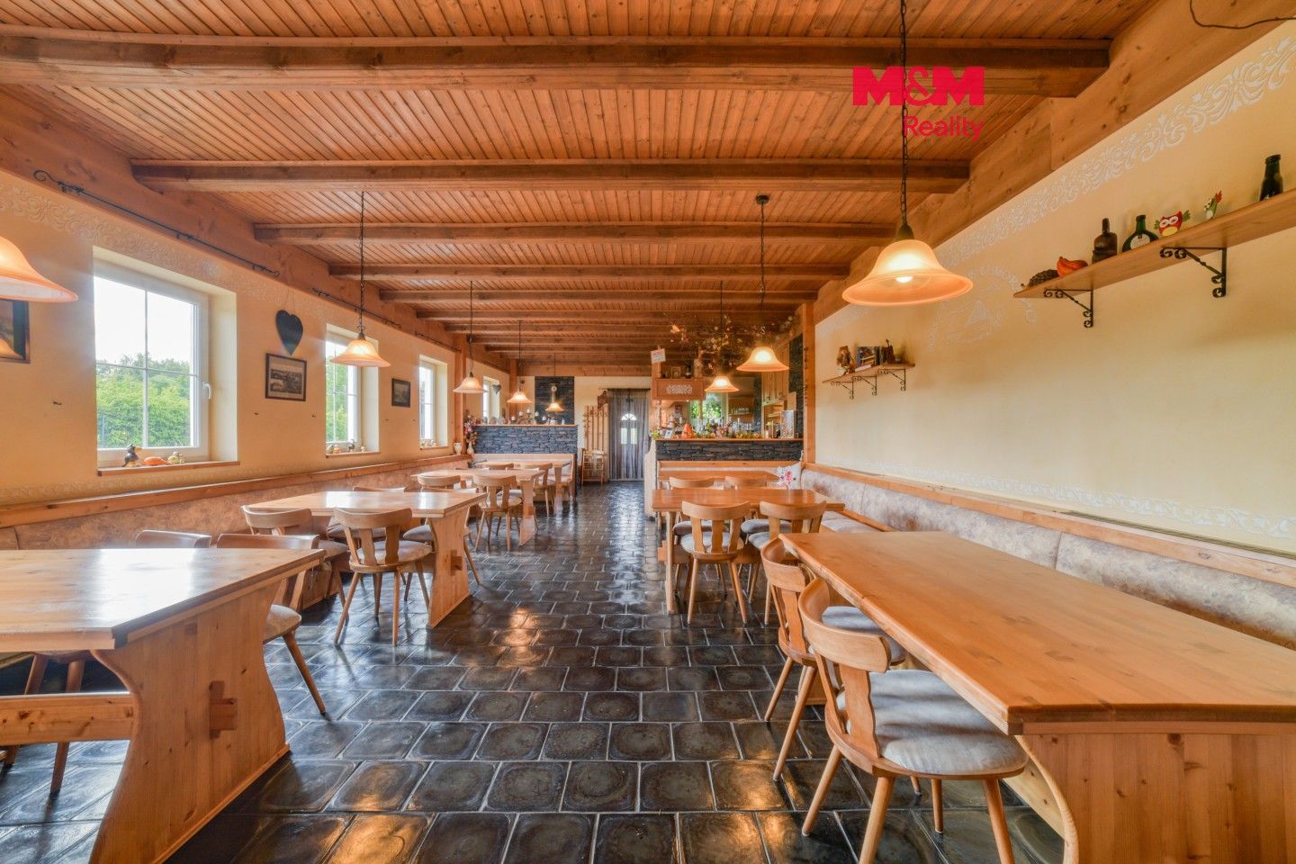 Restaurace, Družstevní, Luby, 132 m² - 1