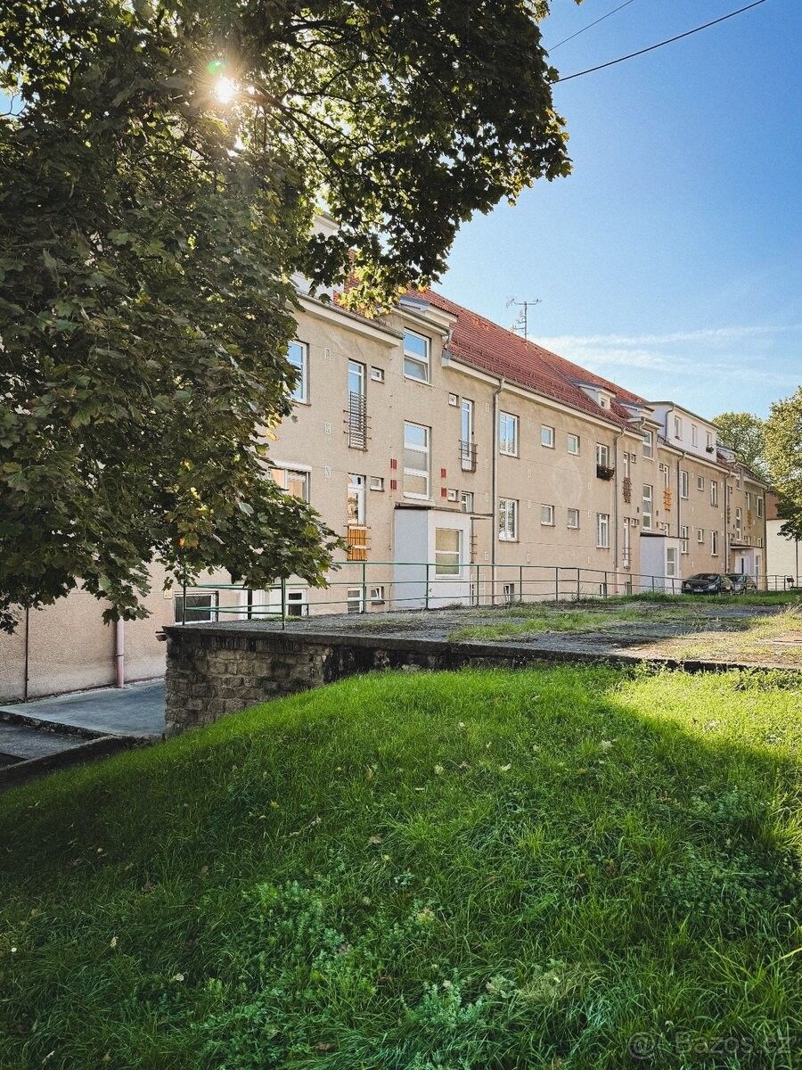 Byty, Ledeč nad Sázavou, 584 01 - 2