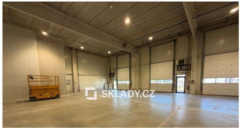 Sklady, Praha Horní Počernice, 1 464 m² - 2