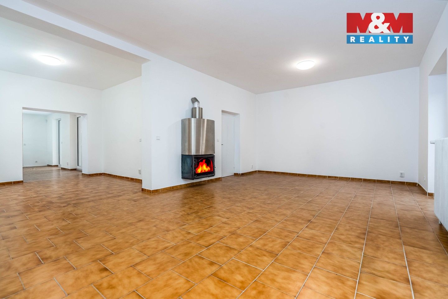 Prodej rodinný dům - Jasenná, Praha, 292 m²