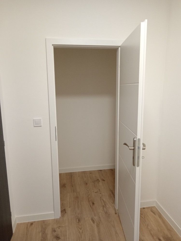 Pronájem byt 3+kk - 28. pluku, Praha - Vršovice, 80 m² - 5