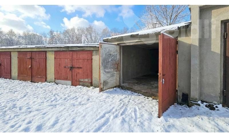 Garáže, Podkrušnohorská, Litvínov, 19 m²