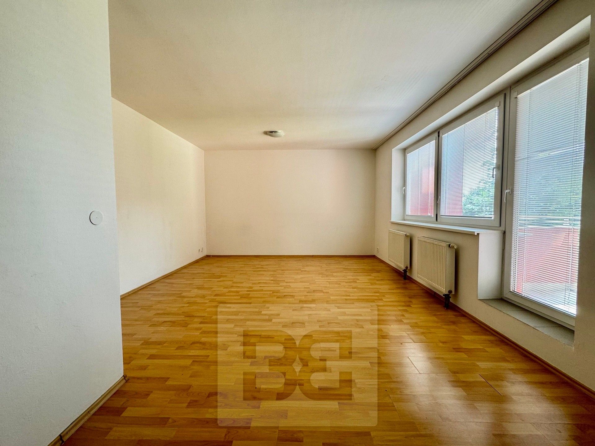 2+kk, Podlesí V, Zlín, 69 m² - 2