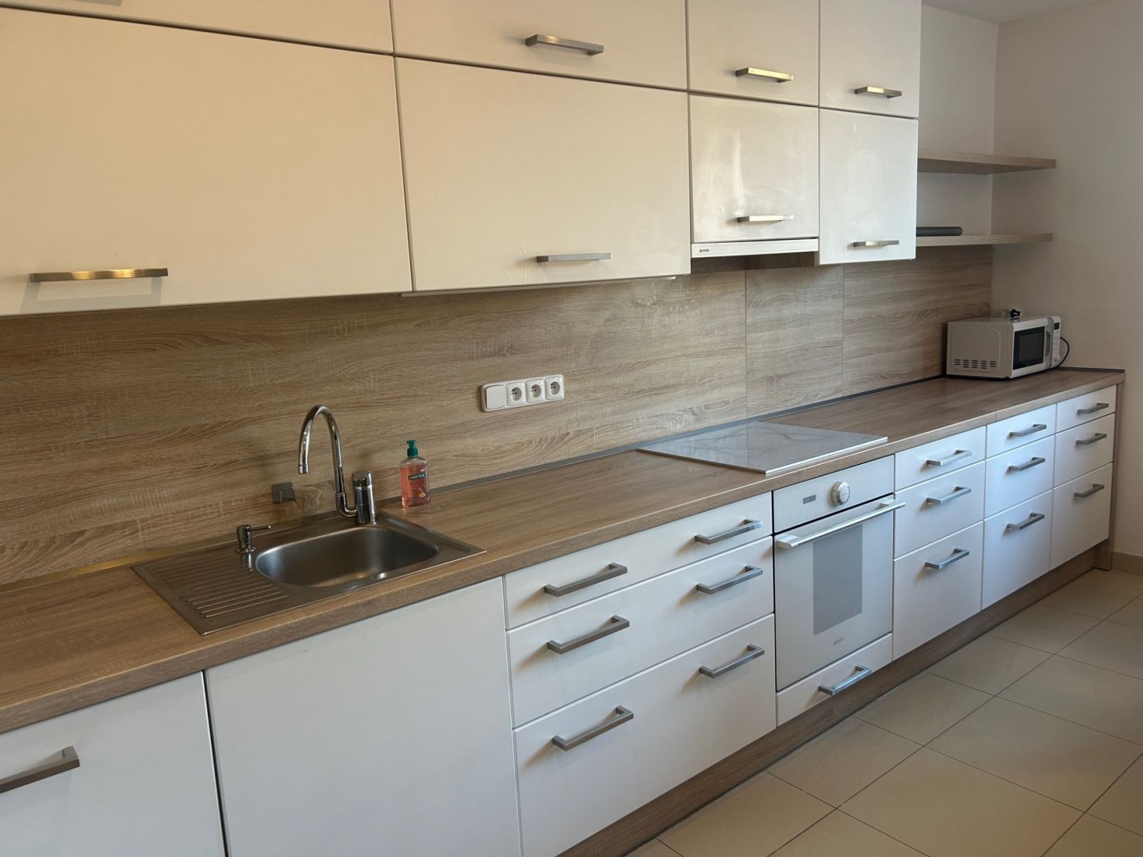 Byt 3+1 · 121 m² · Družstevní ochoz, Praha - Michle - 3