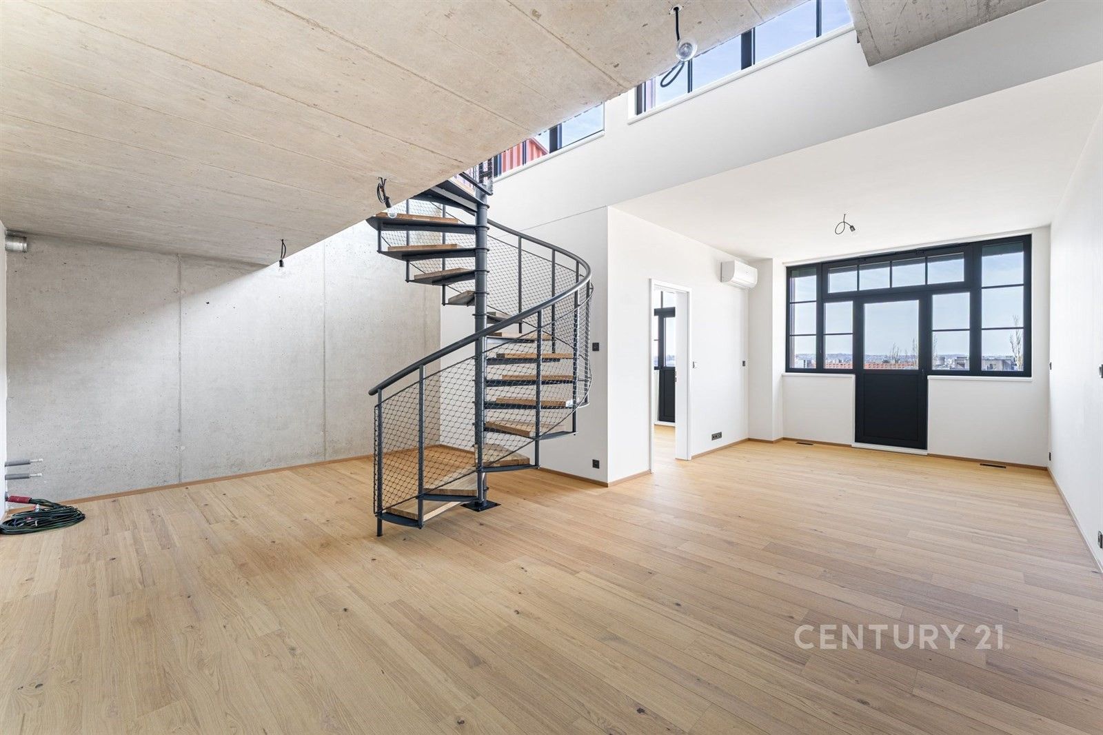 Prodej byt 4+kk - Kolbenova 1032, Praha Vysočany, 92 m² - 5