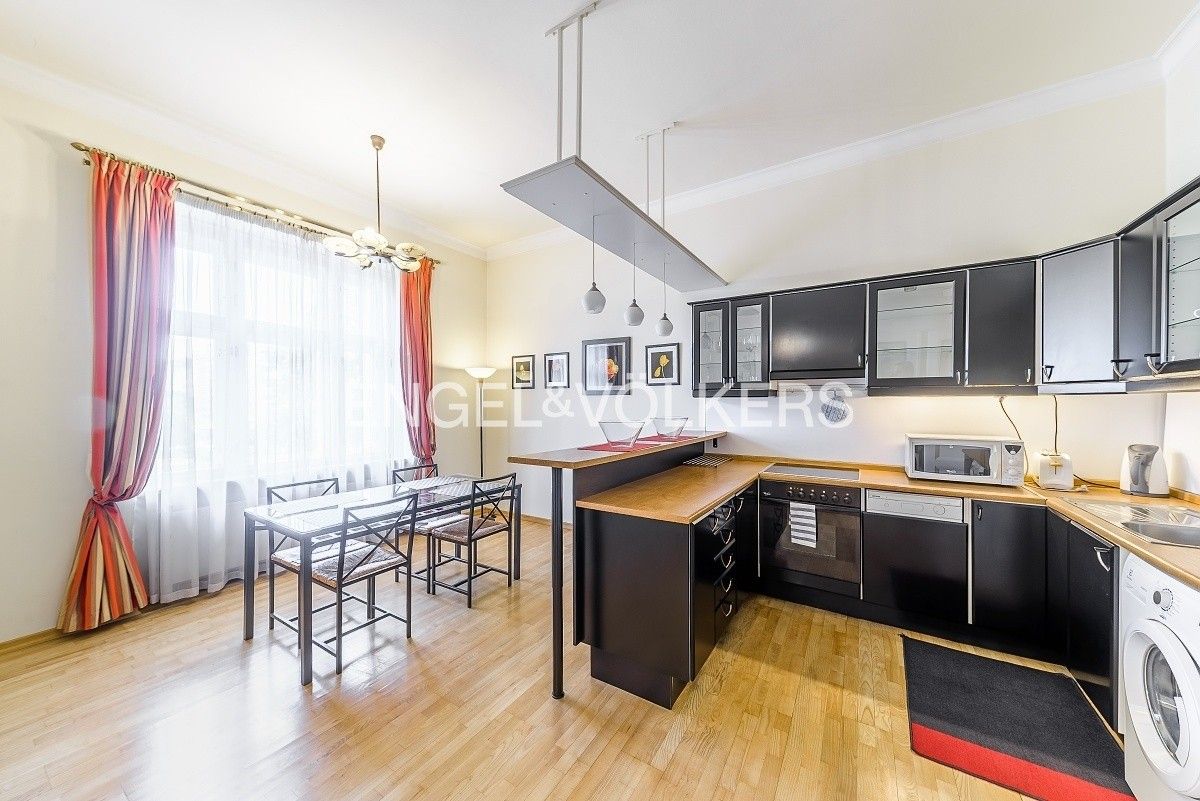 Pronájem byt 3+1 - Dřevná, Praha, 102 m²