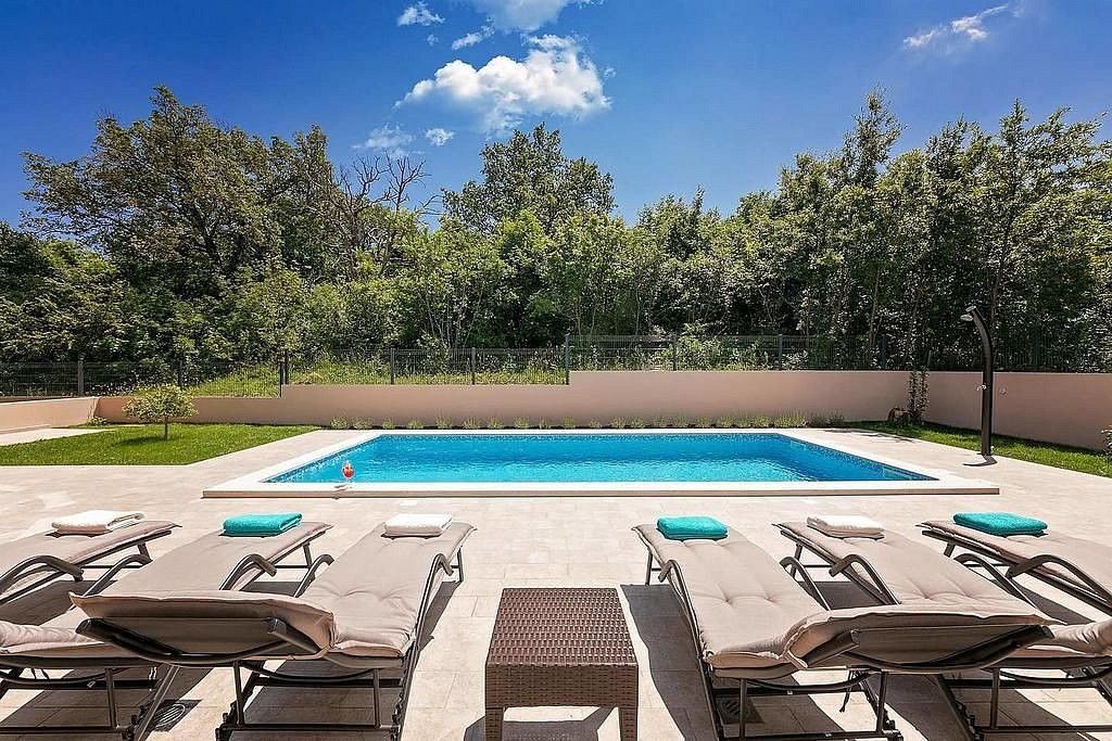 Rodinný dům · 205 m² · Labin, HR - 4