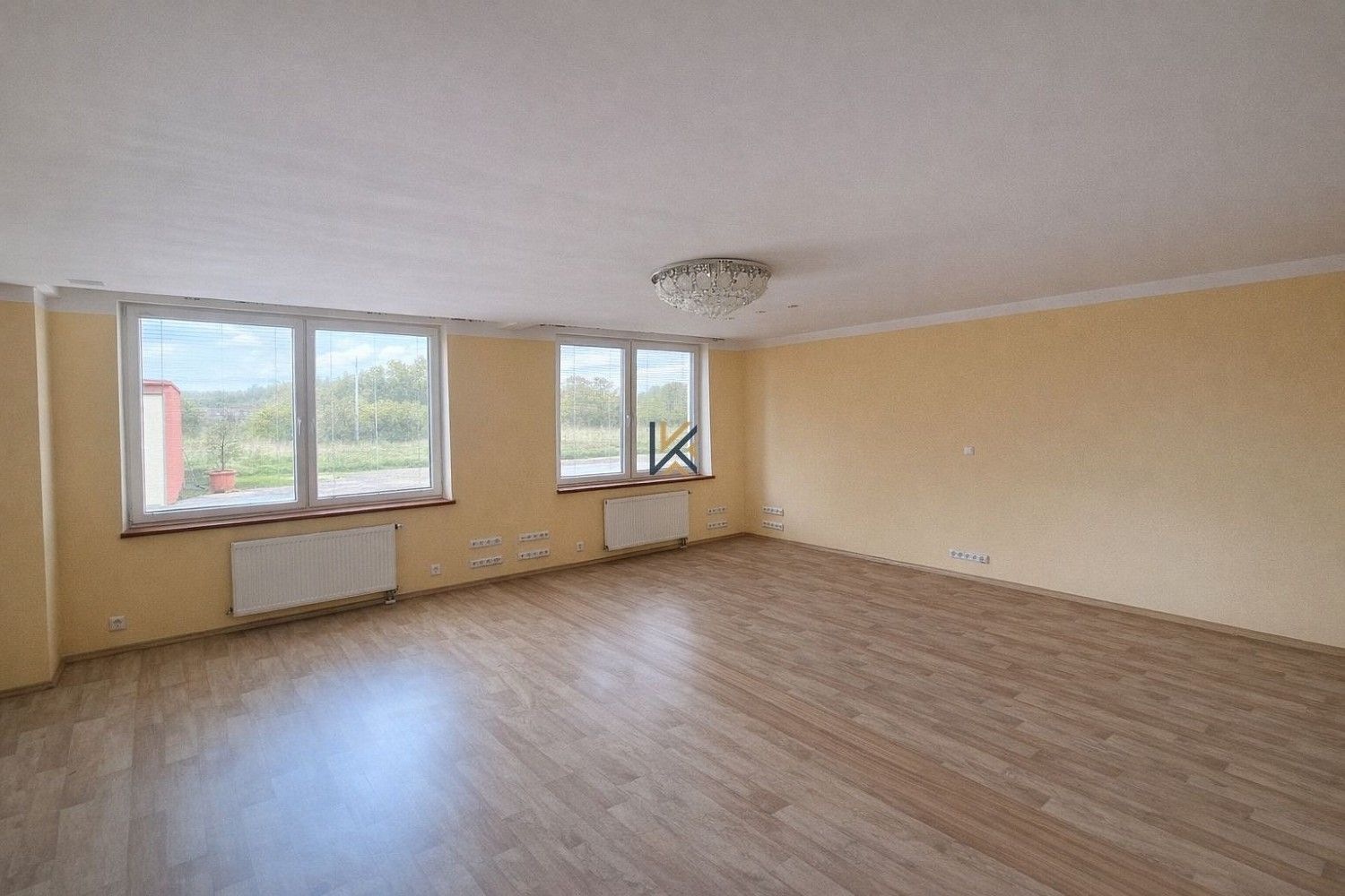 Kancelář · 407 m² · Praha - Hostivař, okres Praha 15, Hlavní město Praha - 3