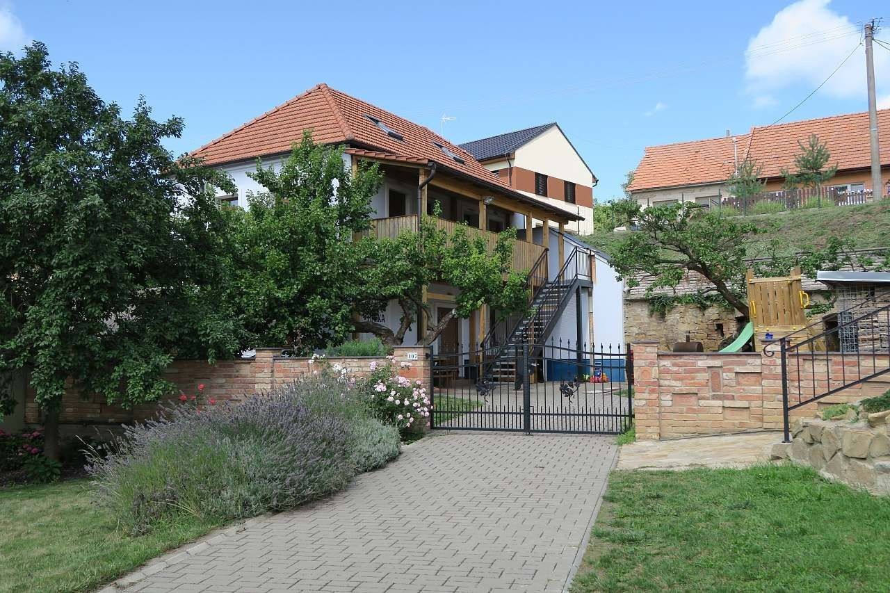 Chaty, Syrovín, Jihomoravský kraj - 1