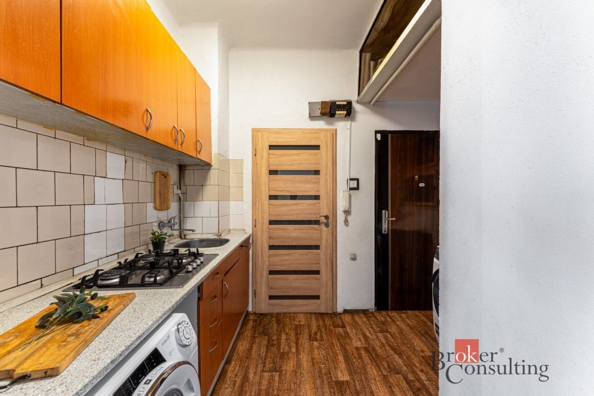 Byt 2+1 · 40 m² · Stupkova, Praha - 4