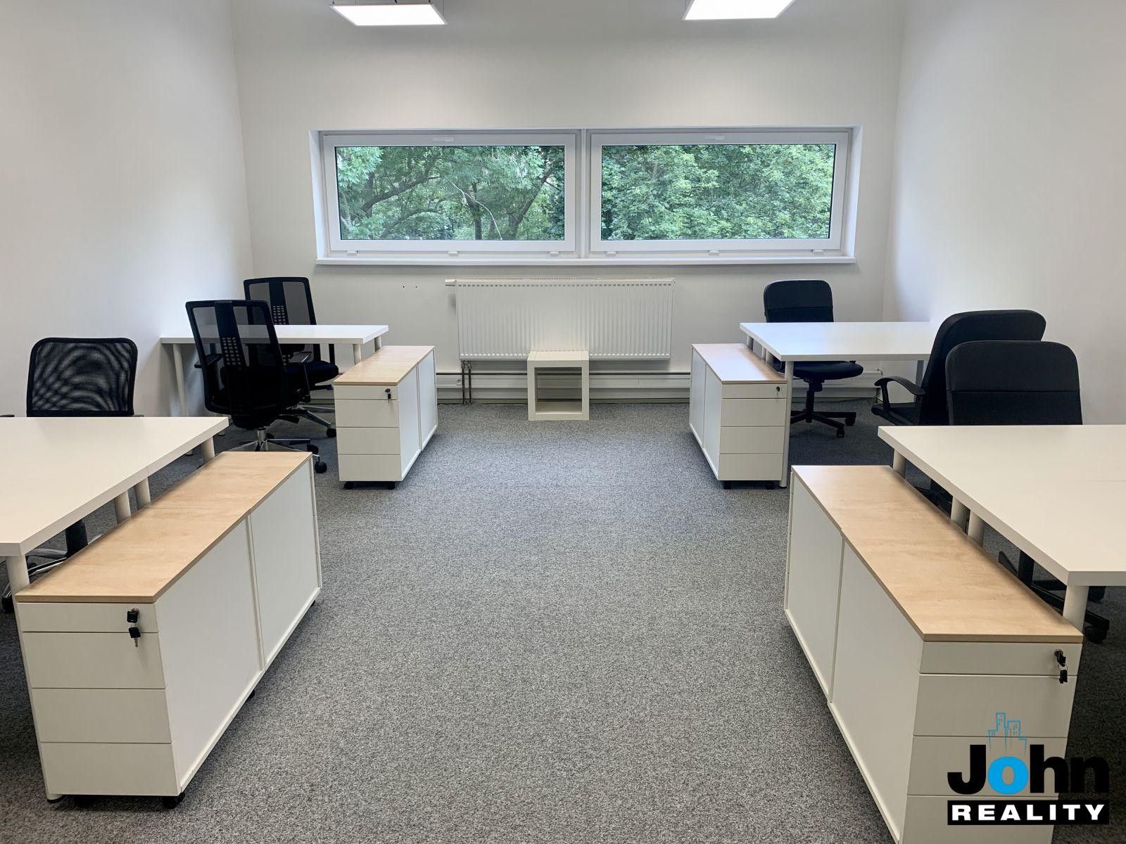 Kanceláře, U Stadionu, Most, 30 m²