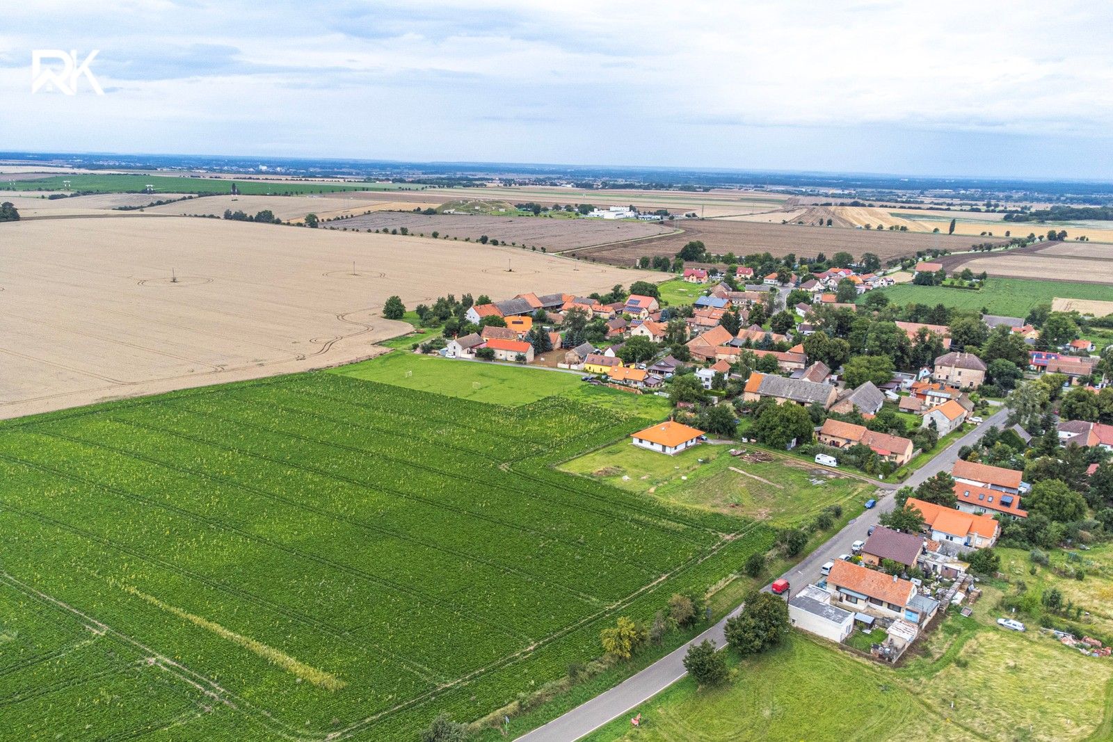 Pozemky pro bydlení, Břežany I, 1 000 m² - 2