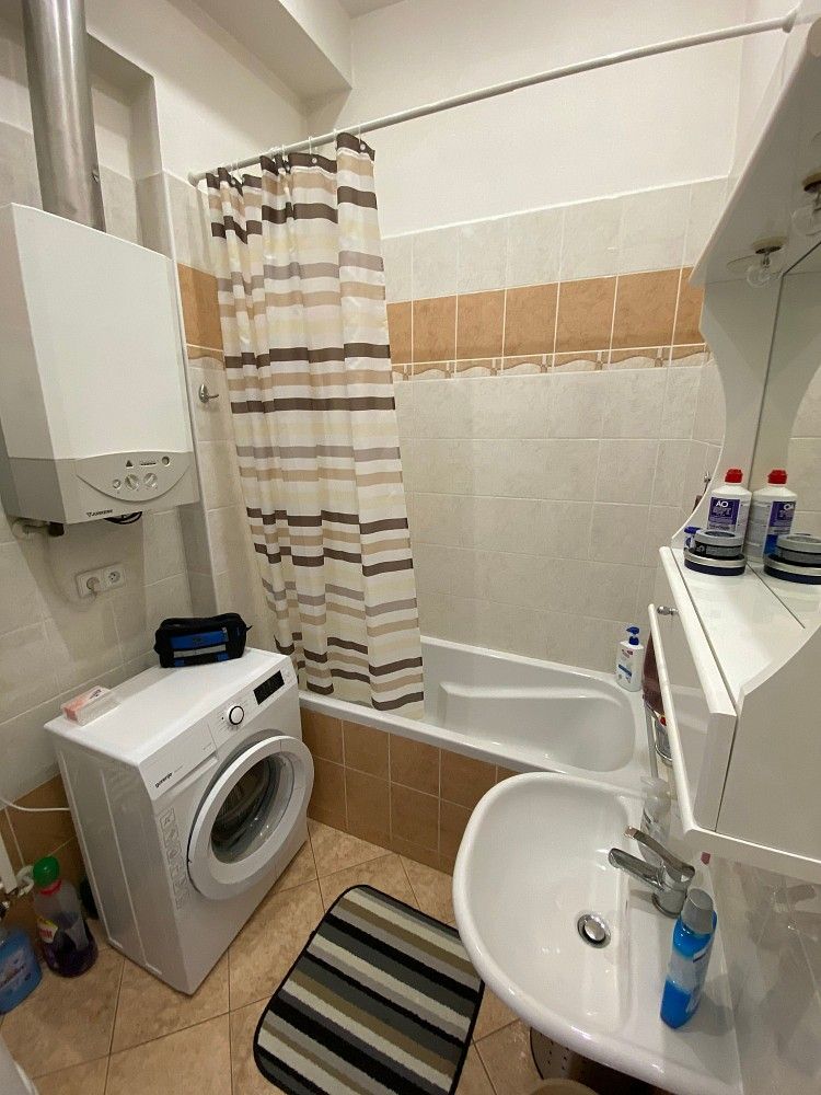 Byt 2+kk · 40 m² · Na Skalce, Praha 5 - Smíchov - 3
