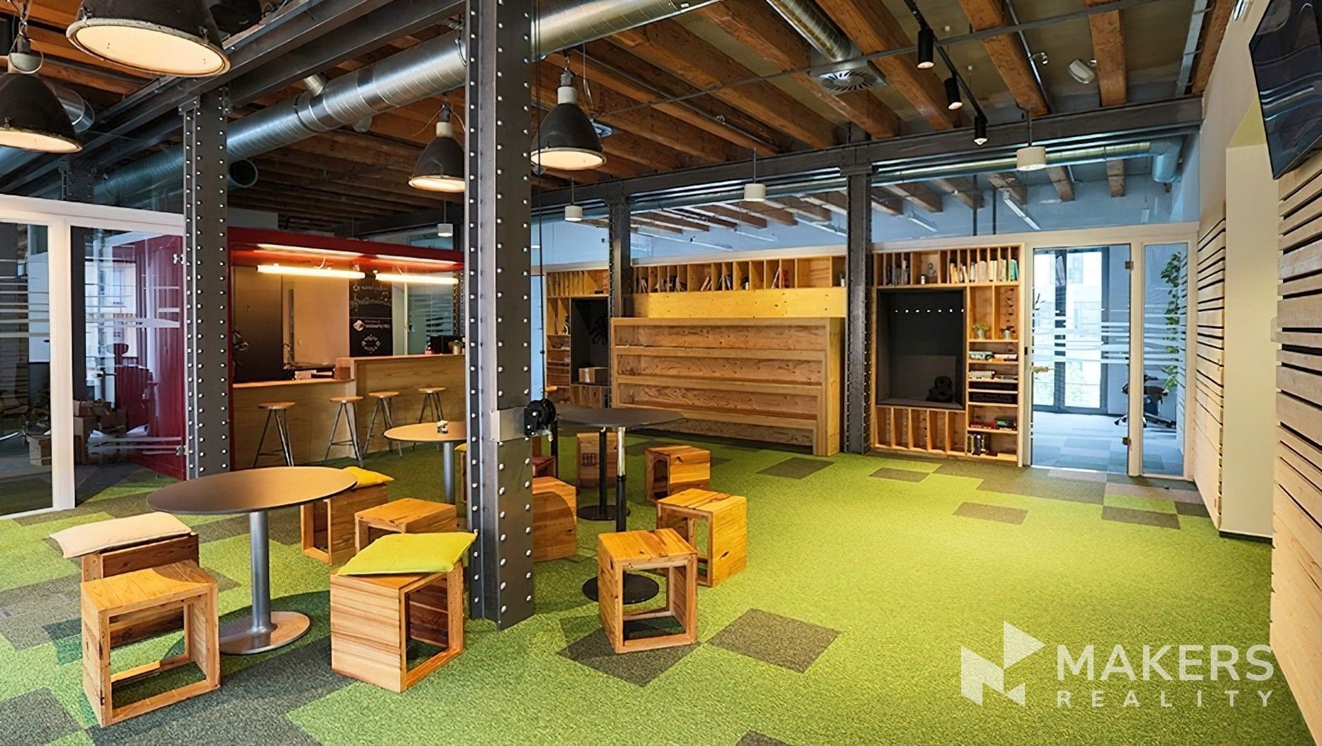 Pronájem kancelář - Jankovcova, Praha, 231 m²