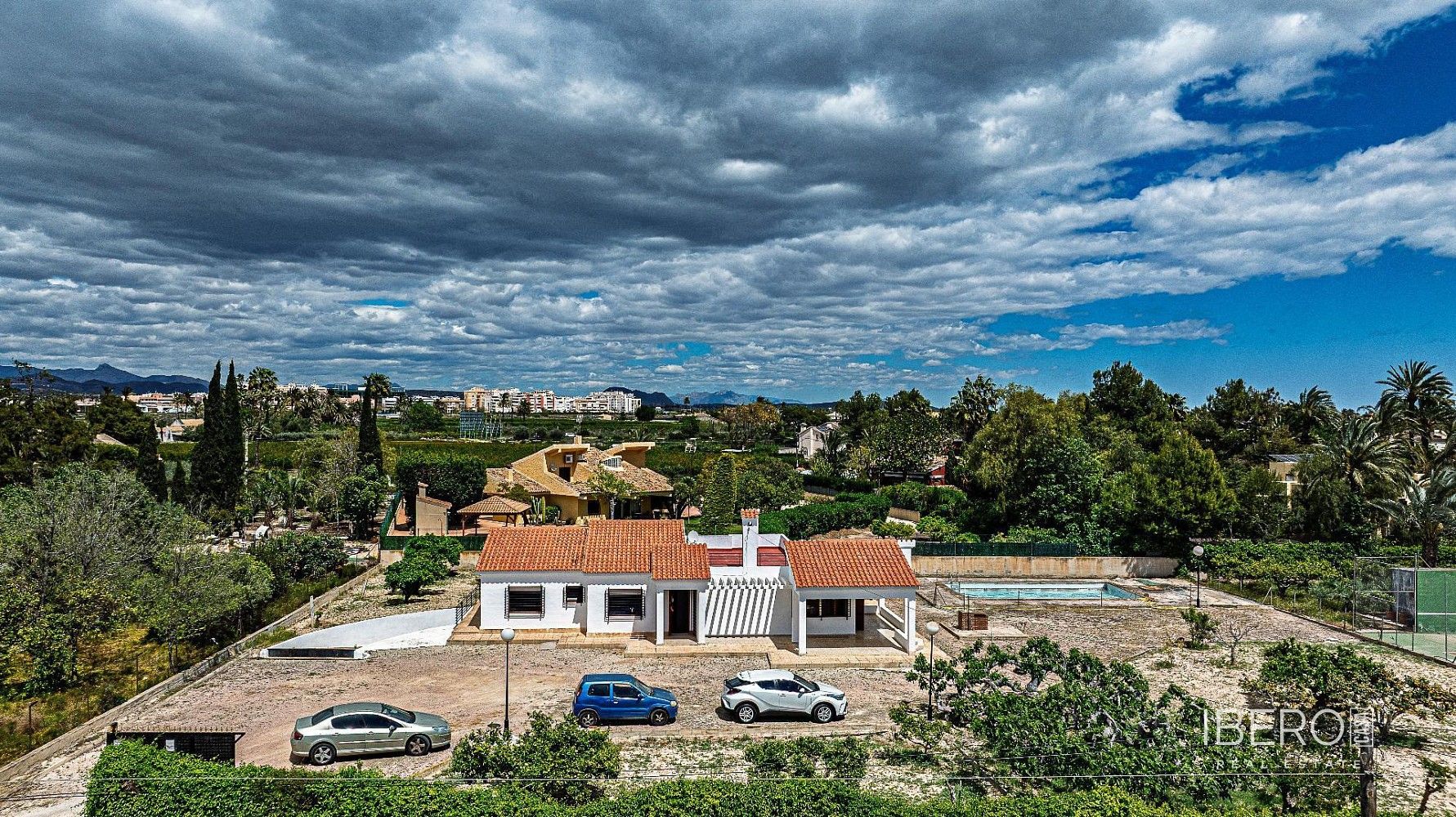 Rodinný dům, 270 m²