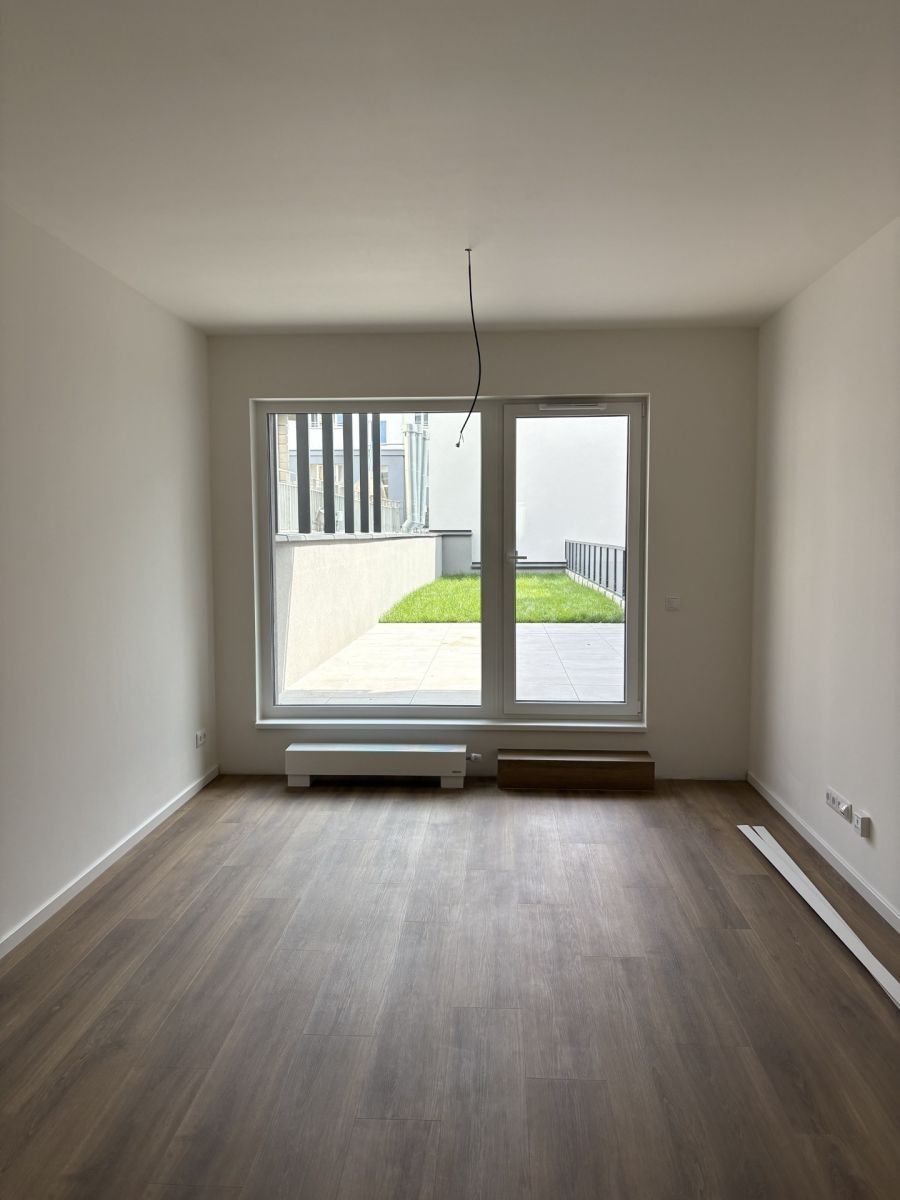 2+kk, Drahobejlova, Praha - Libeň, 65 m² - 1
