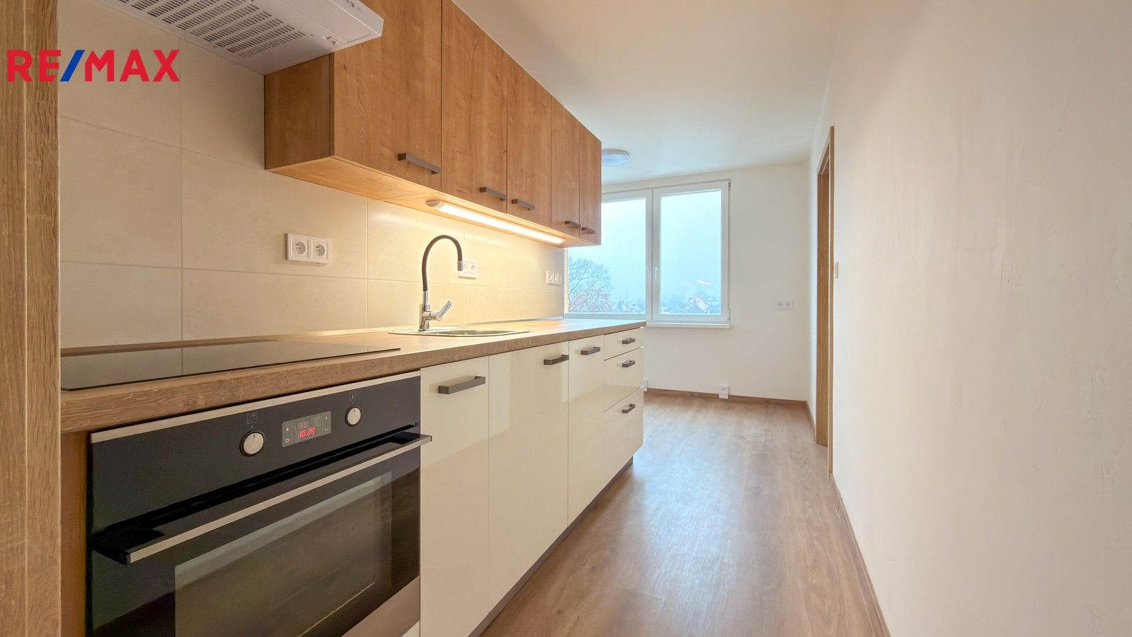 Pronájem byt 2+1 - Lomní 340, Trutnov, 60 m²