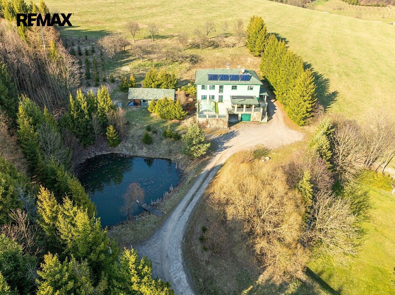 Rodinné domy, Liptál, okres Vsetín, 525 m² - 2