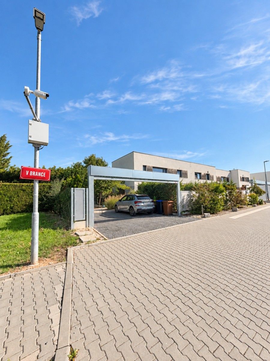 Rodinné domy, V Brance, Rudná - Hořelice, Středočeský kraj, 124 m² - 2
