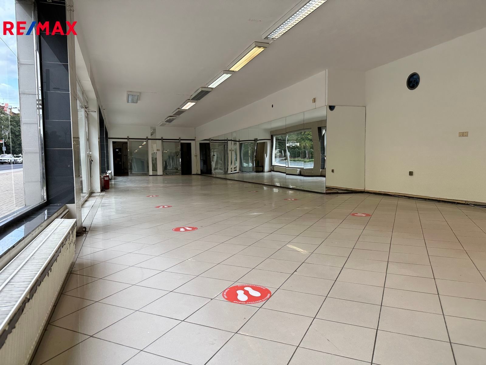 Pronájem obchodní prostory - Masarykova třída, Teplice, Česko, 155 m²