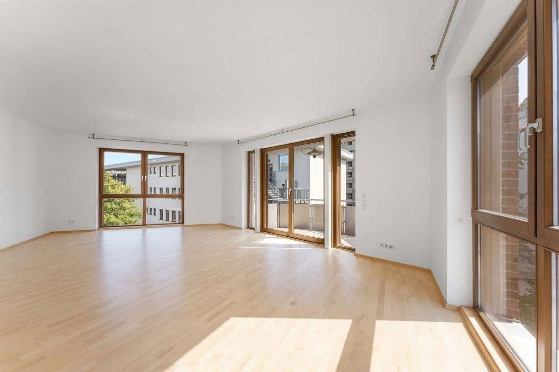 4+1, Offenbach am Main Offenbach am Main Hessen 63065, 127 m² - 2