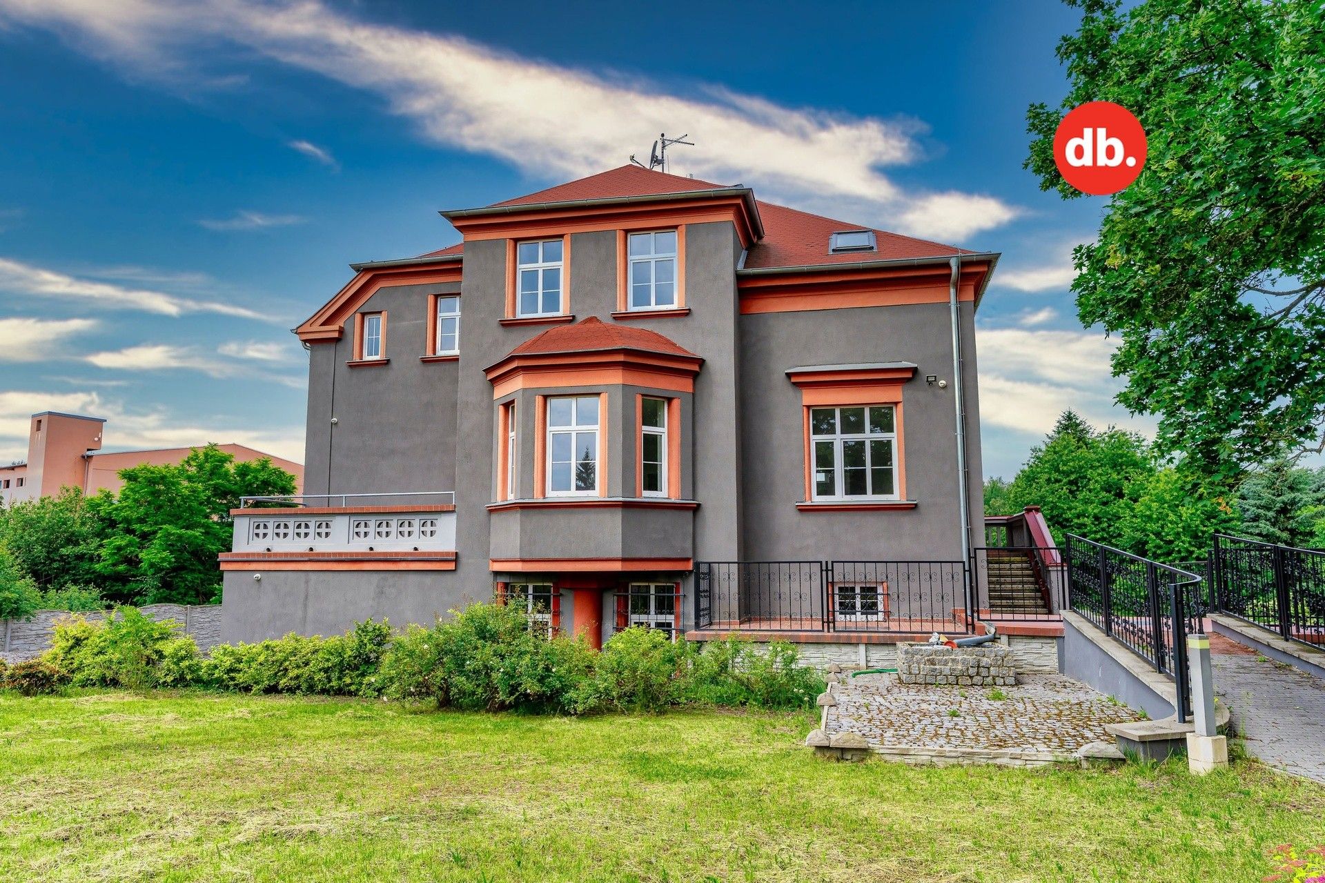 Rodinný dům · 750 m² · Horní 371, Chodov - 3