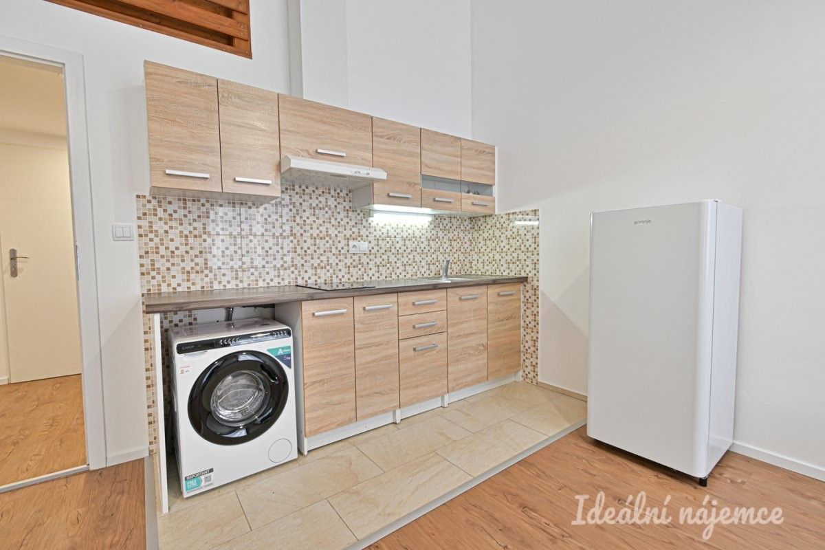 Pronájem byt 1+kk - Erbenova, Brno, 26 m² - 5