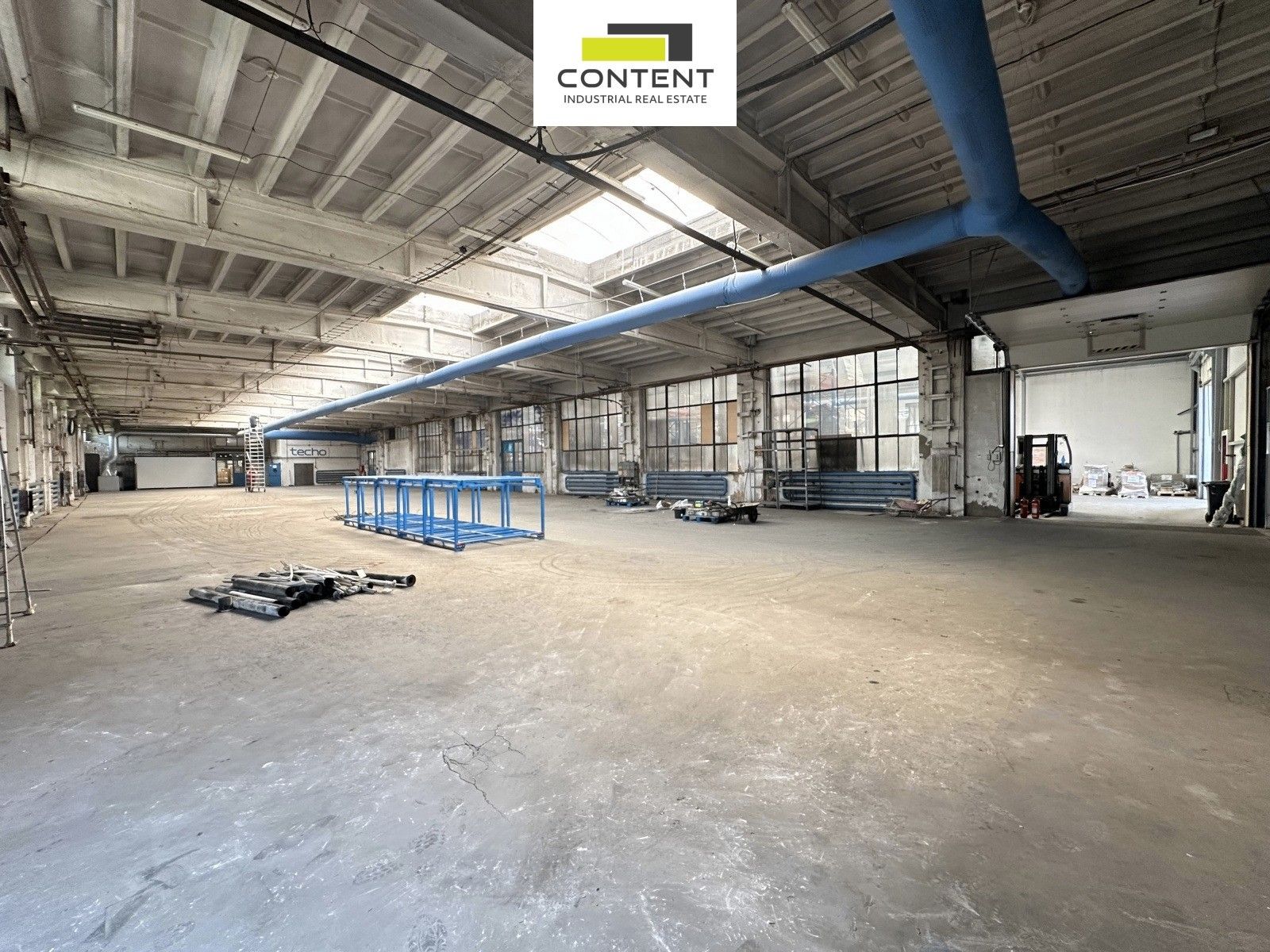 Výrobní prostory, U továren, Praha, 4 905 m²