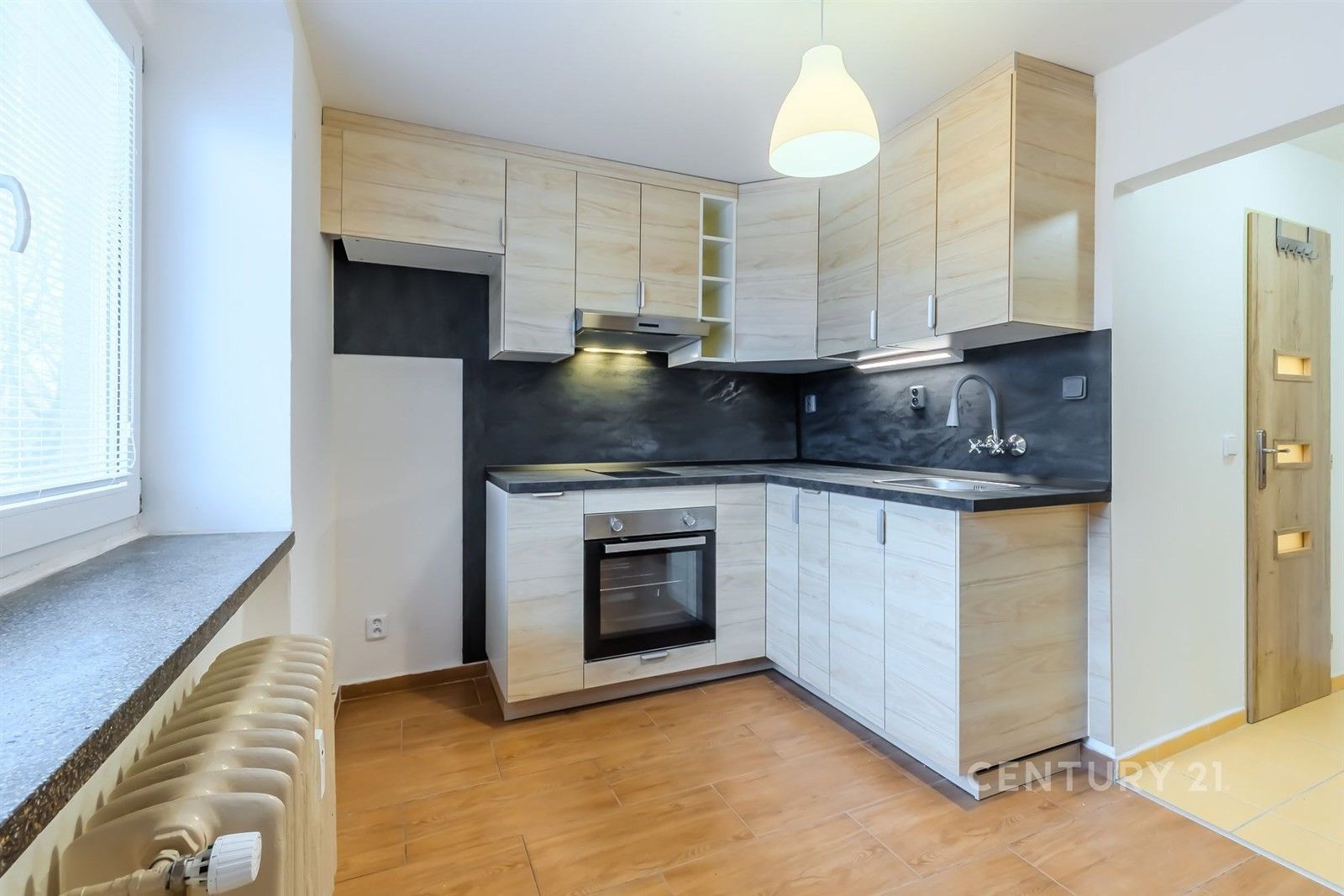 Pronájem byt 1+1 - Sevastopolská, Kladno, 28 m²