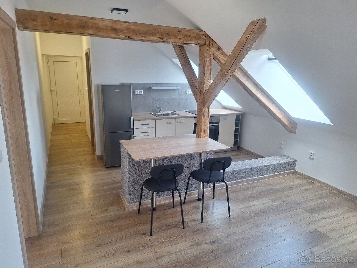 Byty, Moravské Budějovice, 676 02