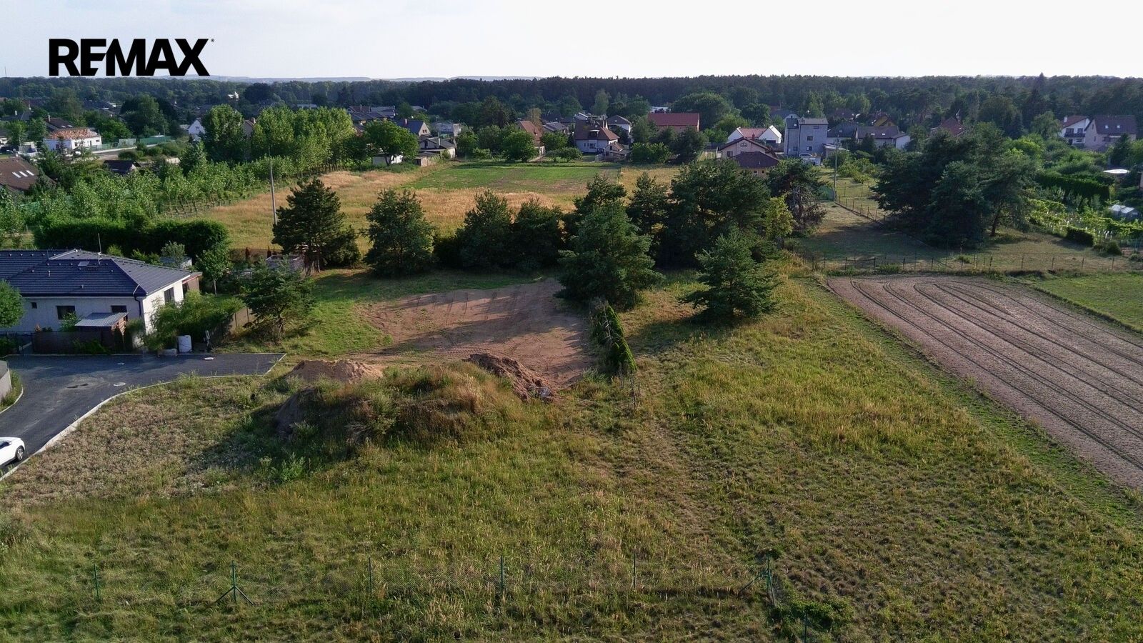 Pozemky pro bydlení, Tišice, 1 087 m²
