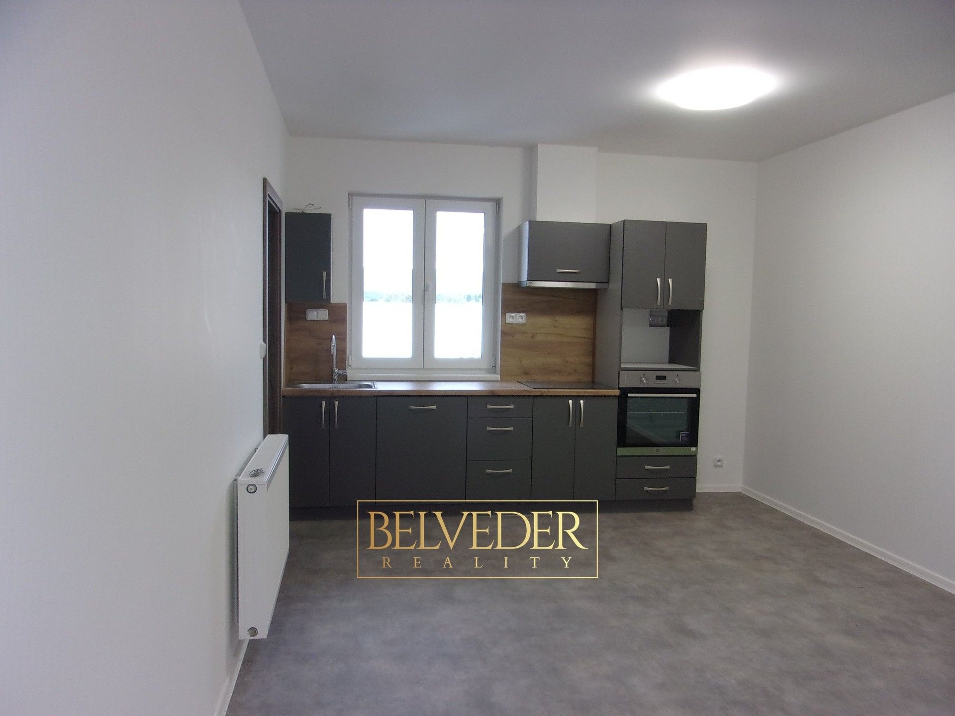 Pronájem byt 3+kk - U Červeného kostela, Teplice, 64 m²