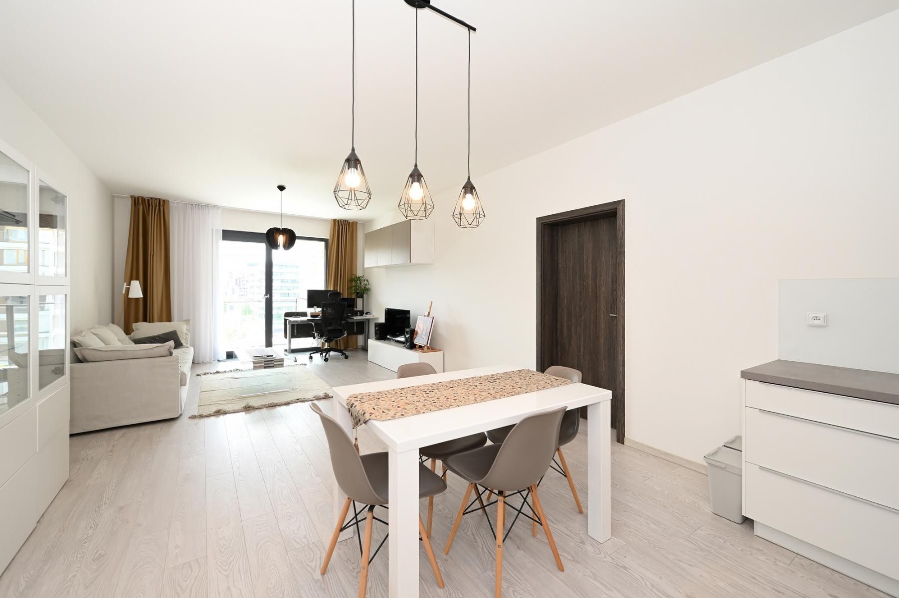 Pronájem byt 2+kk - U Mlýnského kanálu, Praha, 67 m²