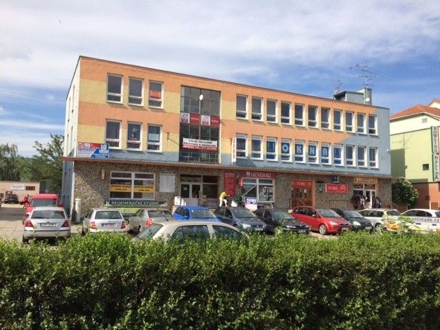 Kanceláře, Veselí nad Moravou, 698 01 - 1