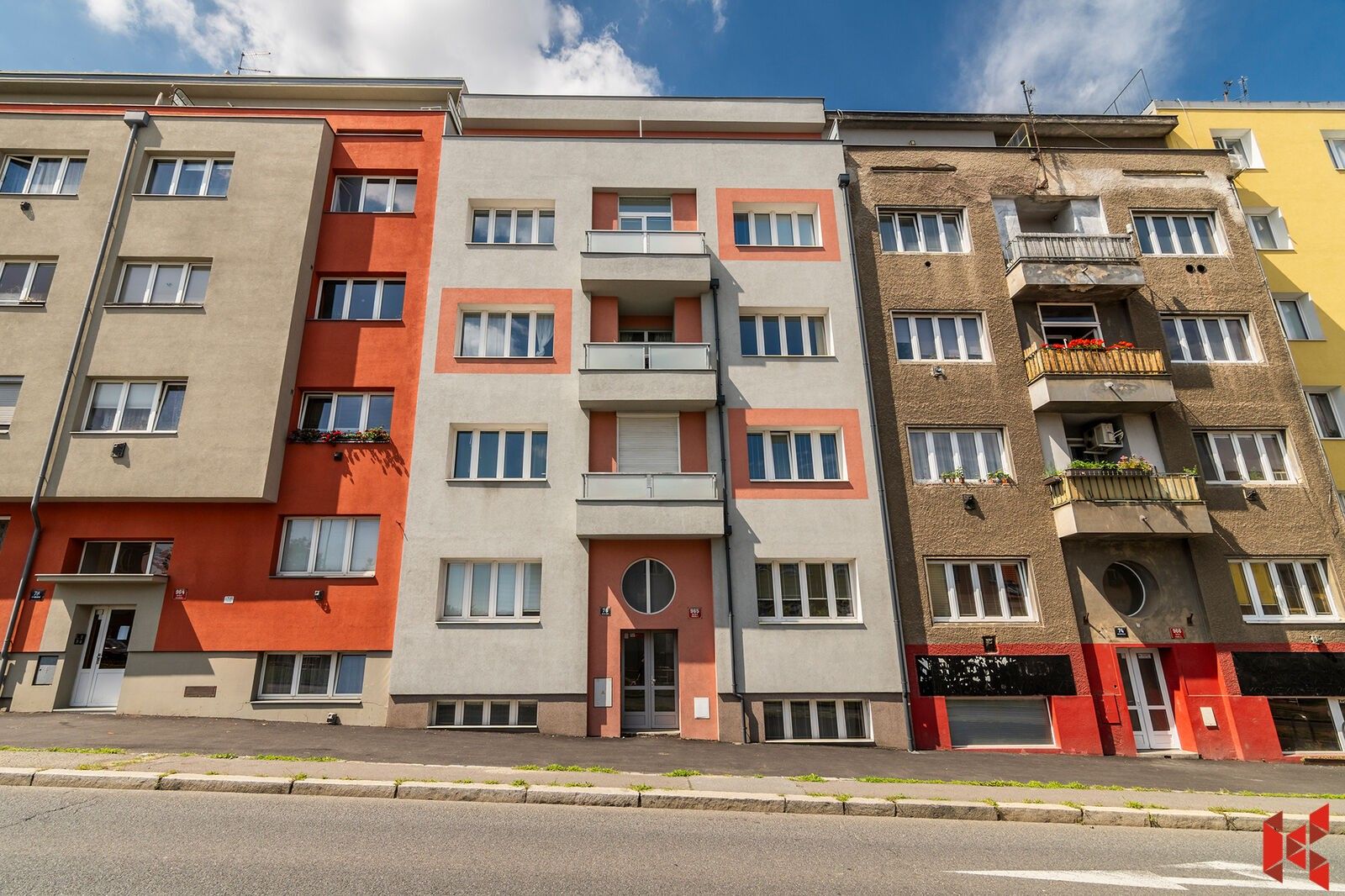 Prodej byt 1+kk - Michelská, Praha, 32 m²
