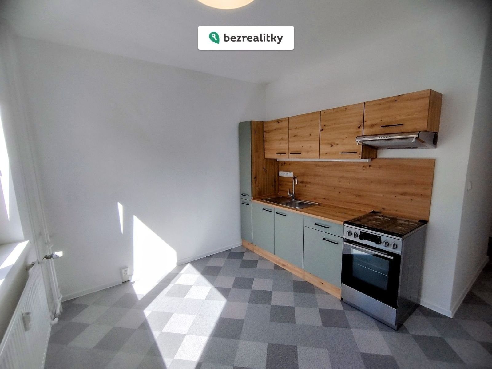 2+1, Pod nádražím, Kraslice, 60 m²