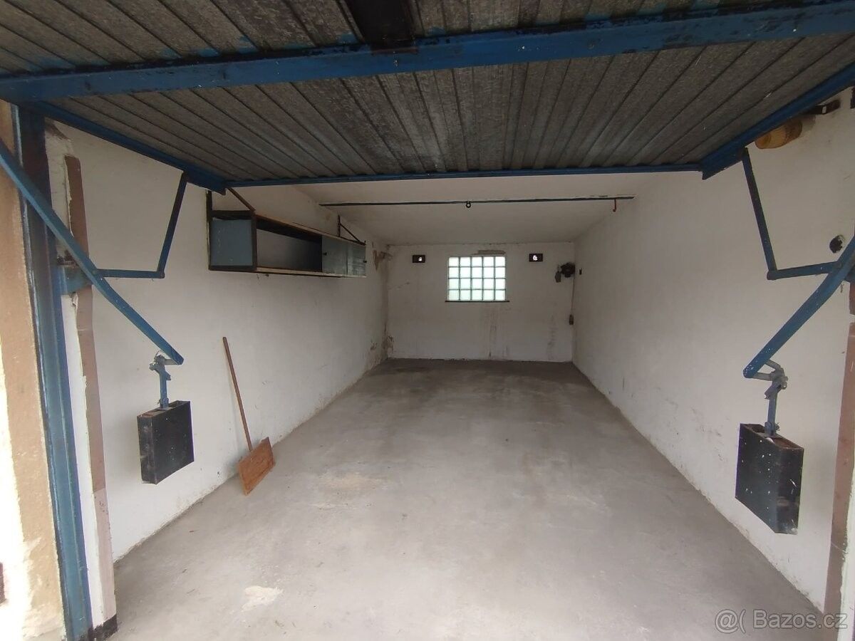 Garáže, Mikulovice u Jeseníku, 790 84 - 2