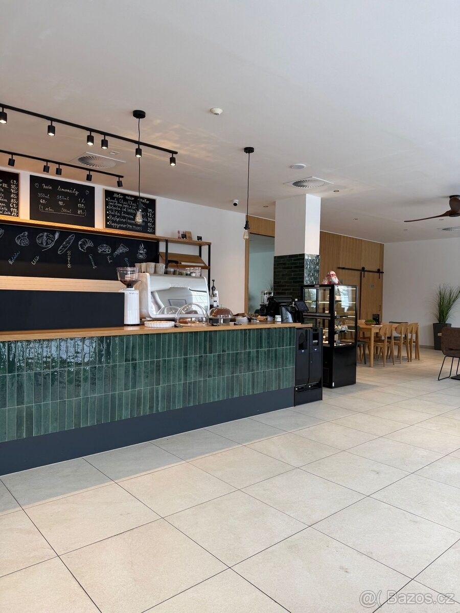 Restaurace, Praha, 100 00