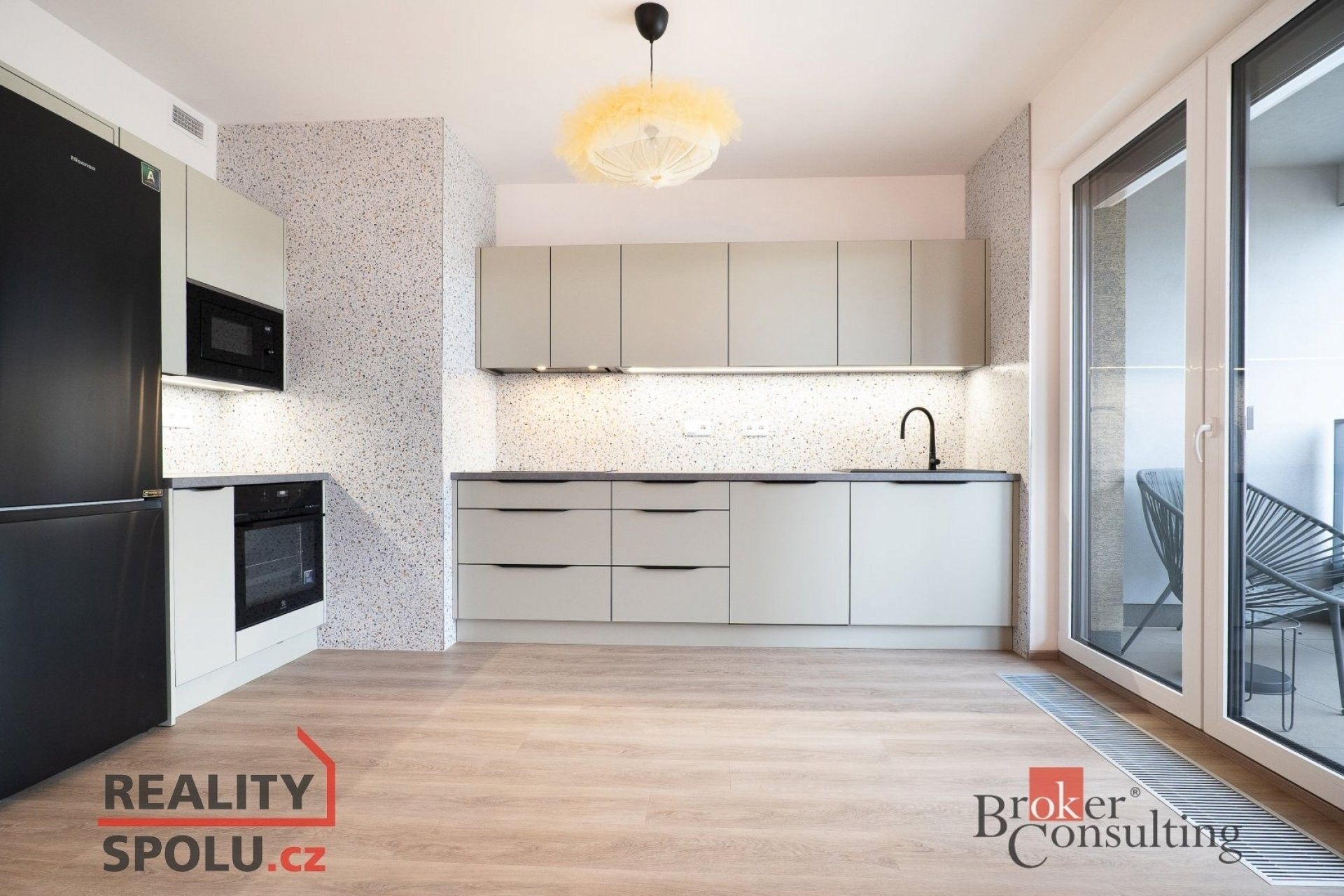 2+kk, Domalípova,Praha 9,Praha, 66 m²